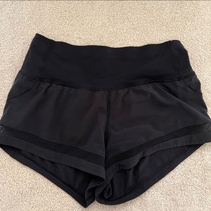 Lululemon pace perfect shorts